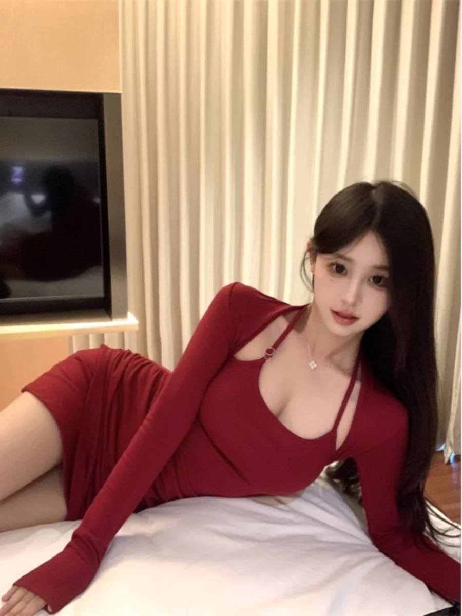 Сексуальная облегающая юбка-обертка для женщин, осенне-зимняя, длинная, с поясом на талии, красивая, для ношения под одеждой
Сексуальная облегающая юбка-обертка для женщин, осенне-зимняя, длинная, с поясом на талии, красивая, для ношения под одеждой