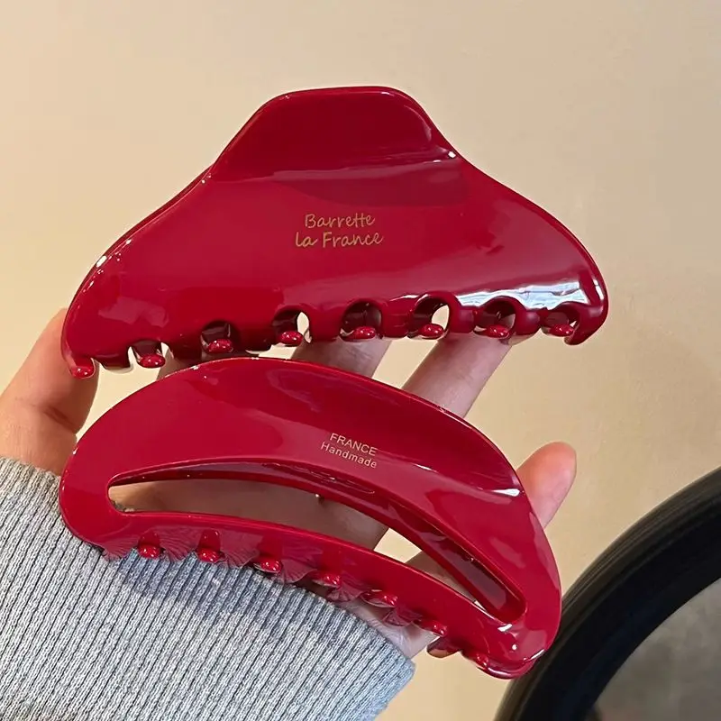 1/2pcs New high-end New Year red vinegar clip geometric temperament, back of the head hair clip hair accessories
1/2pcs New high-end New Year red vinegar clip geometric temperament, back of the head hair clip hair accessories