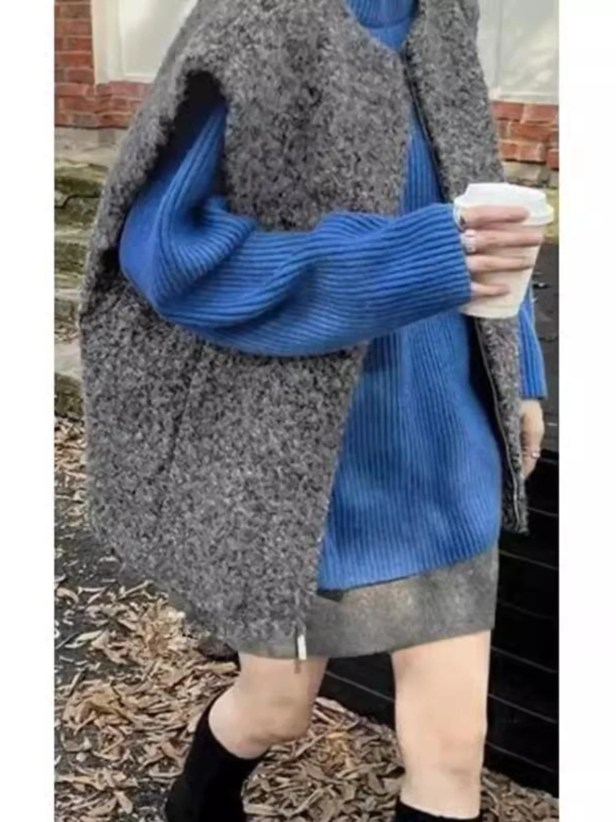 Премиальный жилет из шерсти альпаки с круглым вырезом, многослойная верхняя одежда для весны, осени и зимы, новинка
Премиальный жилет из шерсти альпаки с круглым вырезом, многослойная верхняя одежда для весны, осени и зимы, новинка