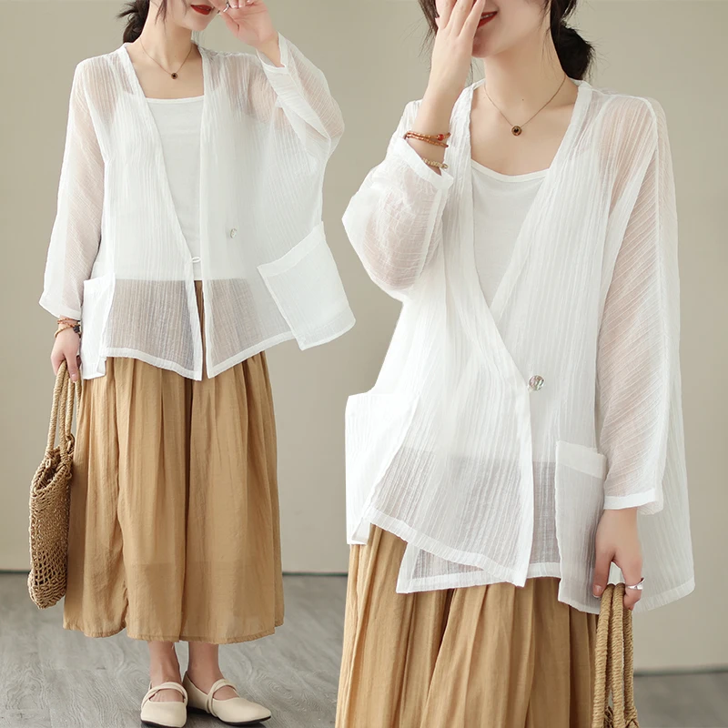 Women Cardigan Sunscreen Coat Vintgae Solid Color V-neck Pocket Jacket 2023 Spring Summer Bat Sleeve Shirt Female
Women Cardigan Sunscreen Coat Vintgae Solid Color V-neck Pocket Jacket 2023 Spring Summer Bat Sleeve Shirt Female