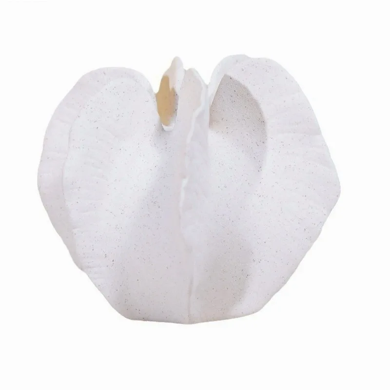 Ceramic Vase Carambola Geometric Petal Shape Granular Stoneware Ornaments Flower Terrarium Home Decoration Accessories
Ceramic Vase Carambola Geometric Petal Shape Granular Stoneware Ornaments Flower Terrarium Home Decoration Accessories