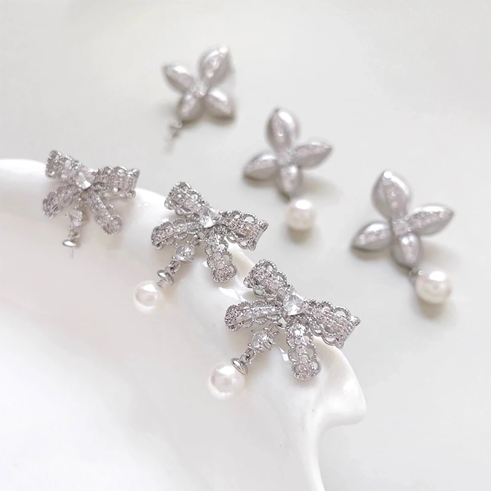 1 пара латунных серег с белым цирконом K, инкрустированных бантом, цветочными бусинами, сделай сам, изготовление ювелирных изделий, полуфабрикат, аксессуары
1 пара латунных серег с белым цирконом K, инкрустированных бантом, цветочными бусинами, сделай сам, изготовление ювелирных изделий, полуфабрикат, аксессуары