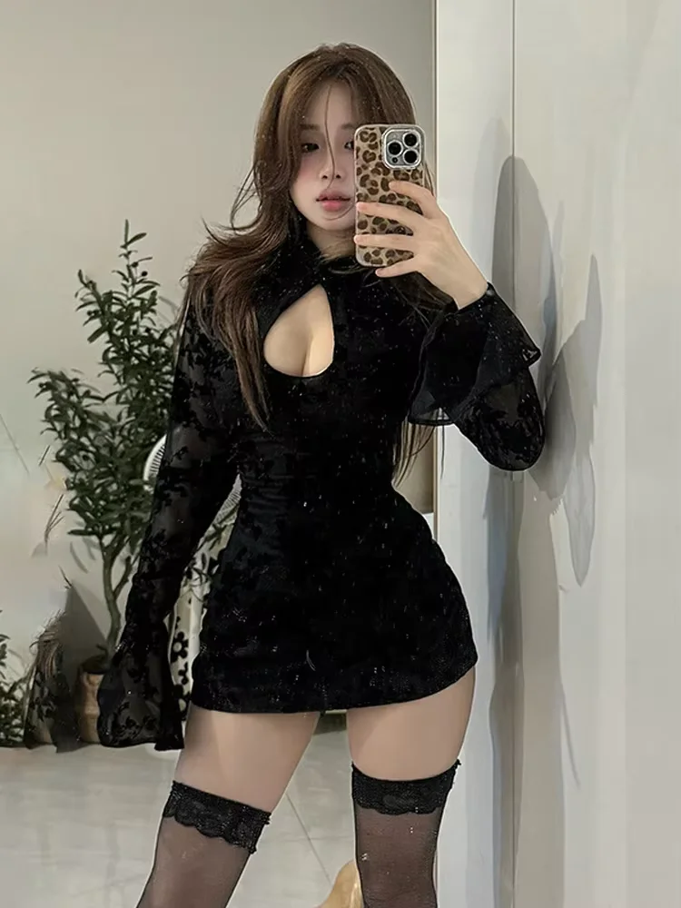 Женское сексуальное черное ажурное мини-платье с принтом, сетчатое платье с длинными рукавами и высоким воротом, облегающие платья 2026, женские вечерние повседневные платья, новинка
Женское сексуальное черное ажурное мини-платье с принтом, сетчатое платье с длинными рукавами и высоким воротом, облегающие платья 2026, женские вечерние повседневные платья, новинка