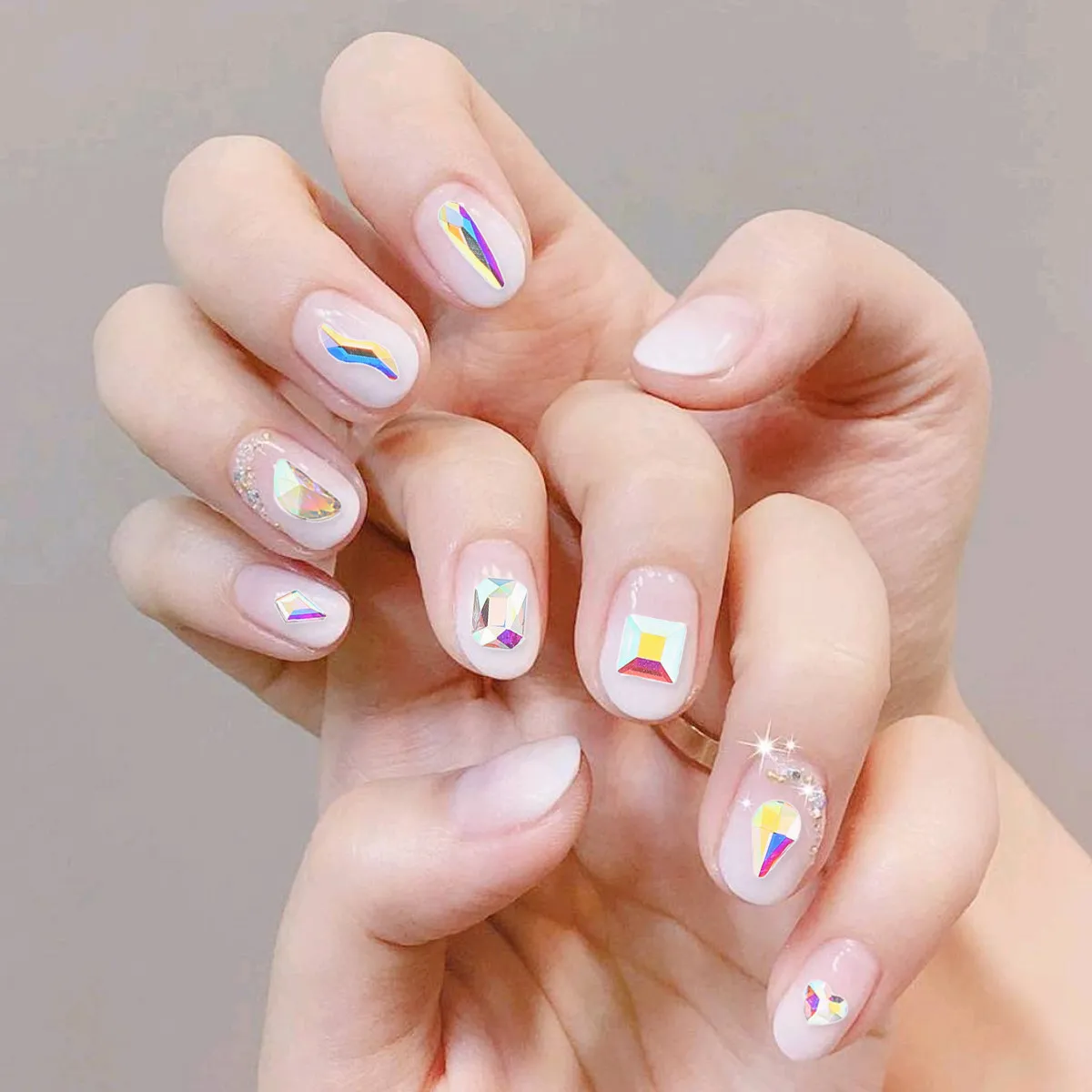 100Pcs Nail Rhinestones DIY Flatback Crystal Gems Ab Sparkling Shining Delicate for Nail Art Salon Home Face Makeup Crafts
100Pcs Nail Rhinestones DIY Flatback Crystal Gems Ab Sparkling Shining Delicate for Nail Art Salon Home Face Makeup Crafts