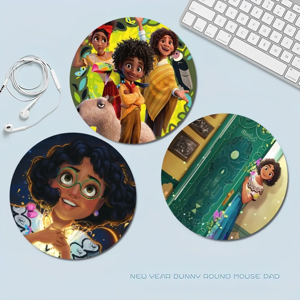 Disney Encanto Mousepad Small Round Speed Version Game Computer Keyboard Office Table Mat PC Laptop Mouse mat Desktop Mat
Disney Encanto Mousepad Small Round Speed Version Game Computer Keyboard Office Table Mat PC Laptop Mouse mat Desktop Mat