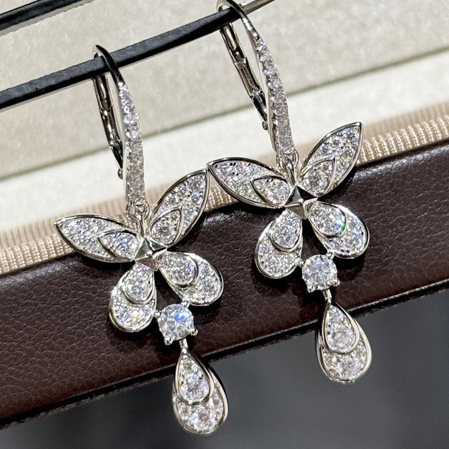 New Trendy Sparkling 925 Sterling Silver High Carbon Diamond Water Drop Butterfly Earrings Woman Party Luxury Fine Jewelry
New Trendy Sparkling 925 Sterling Silver High Carbon Diamond Water Drop Butterfly Earrings Woman Party Luxury Fine Jewelry