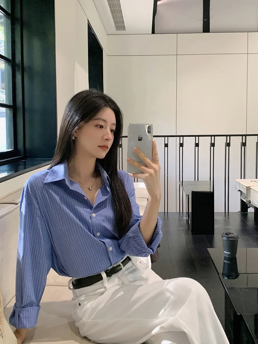 MsDaoge Blue Striped Loose Long Sve Women's irt Slimming Inner Wear Commute Sle Cotton Blend 2025 Autumn New Arrival
MsDaoge Blue Striped Loose Long Sve Women's irt Slimming Inner Wear Commute Sle Cotton Blend 2025 Autumn New Arrival