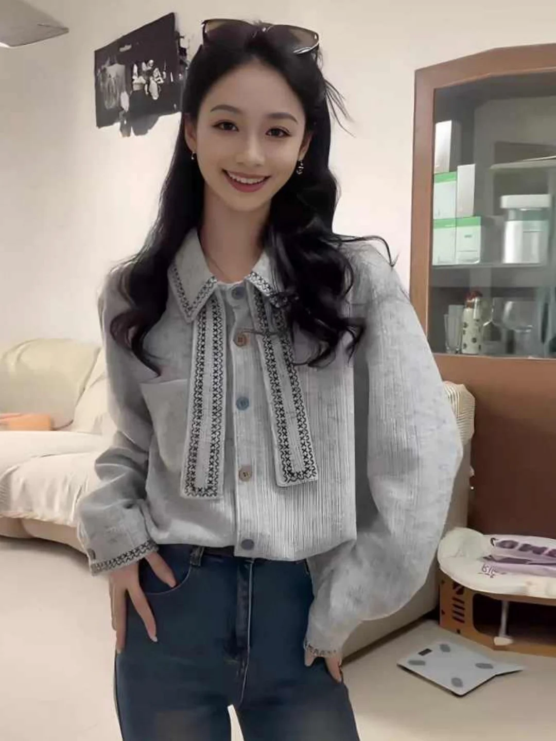 Trendy Collar irt Artistic Sle Women's Faionable Design Long Sve Casual Loose Fit Comfortable Wear Daily irt
Trendy Collar irt Artistic Sle Women's Faionable Design Long Sve Casual Loose Fit Comfortable Wear Daily irt