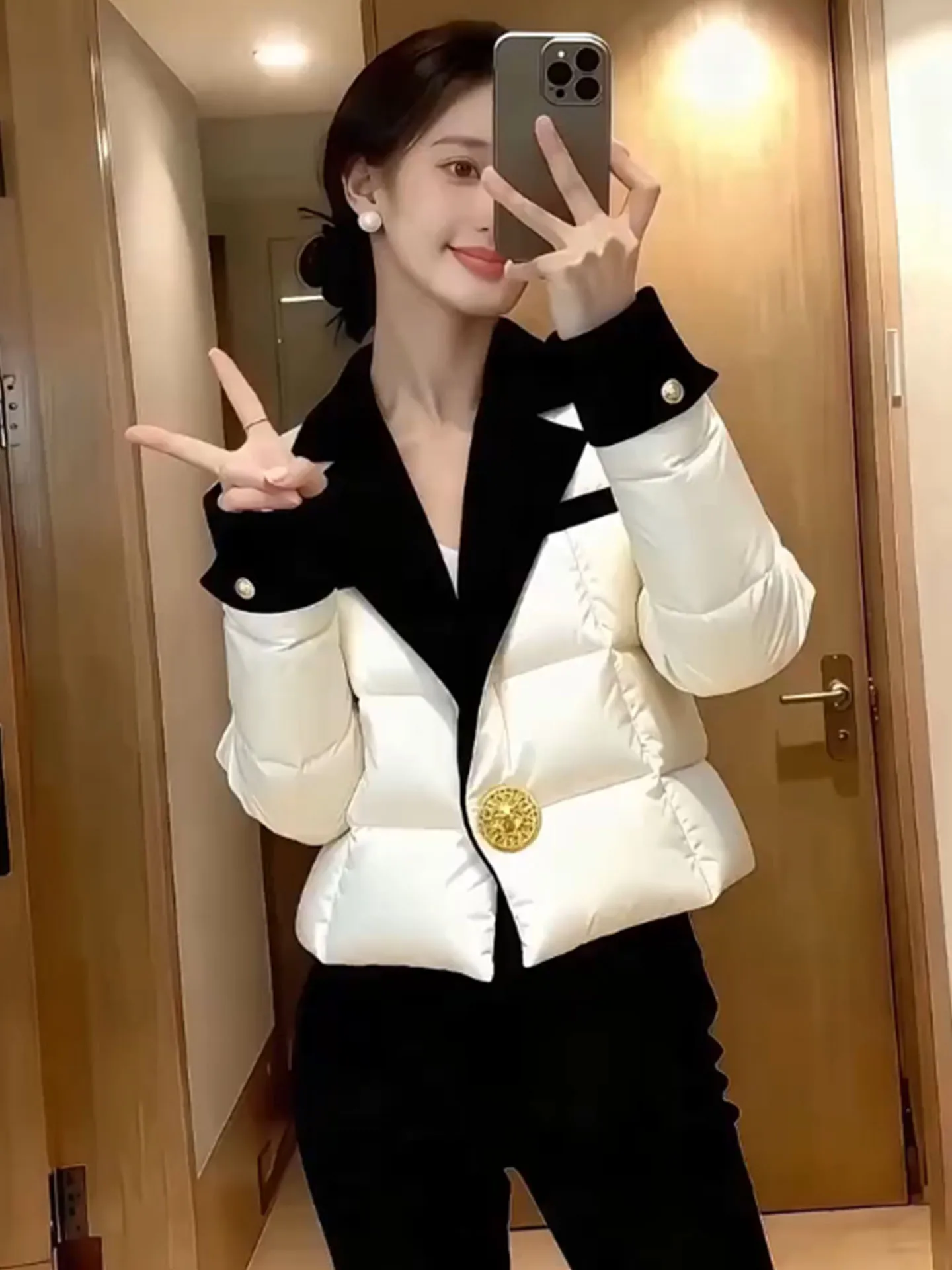 Sli ort Puffer Jaet Women's Faux Fur White Puffin 2025 New Winter Thi Outerwear Korean Sle Stand Fit Polyes...
Sli ort Puffer Jaet Women's Faux Fur White Puffin 2025 New Winter Thi Outerwear Korean Sle Stand Fit Polyes...