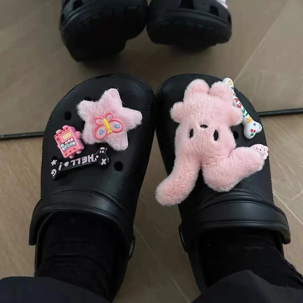 2023 фиолетовые розовые подвески в виде кролика для кукол Crocs, подвески для обуви хорошего качества, дизайнерские подвески для обуви, модные украшения
2023 фиолетовые розовые подвески в виде кролика для кукол Crocs, подвески для обуви хорошего качества, дизайнерские подвески для обуви, модные украшения