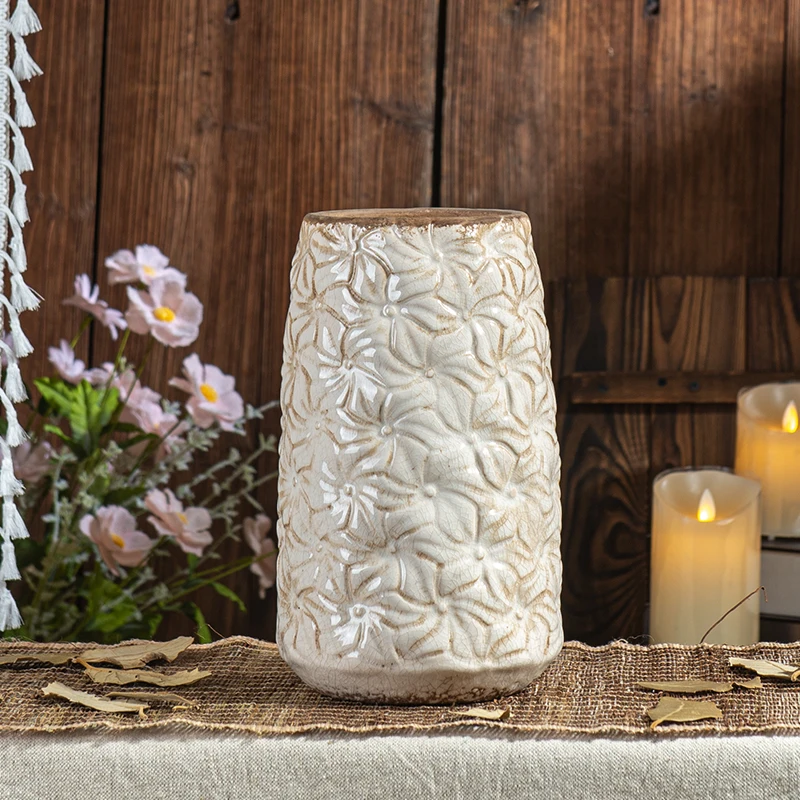 Vase Vintage Ceramic Handmade Embossed Desktop Large Capacity Living Room Flower Arrangement Creative Decorations High Sense 1Pc
Vase Vintage Ceramic Handmade Embossed Desktop Large Capacity Living Room Flower Arrangement Creative Decorations High Sense 1Pc