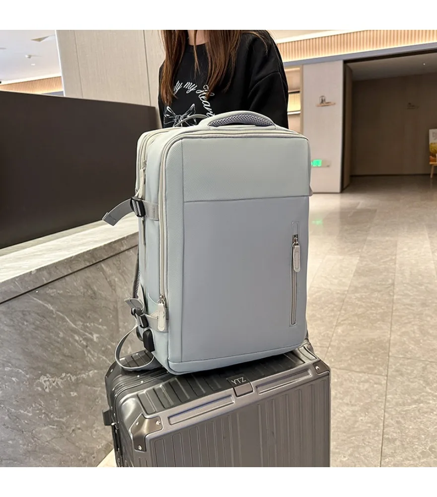 Lavender purple expandable travel backpack with side adjustable plastic buckles vertical side zipper pocket waterproof smooth
Lavender purple expandable travel backpack with side adjustable plastic buckles vertical side zipper pocket waterproof smooth