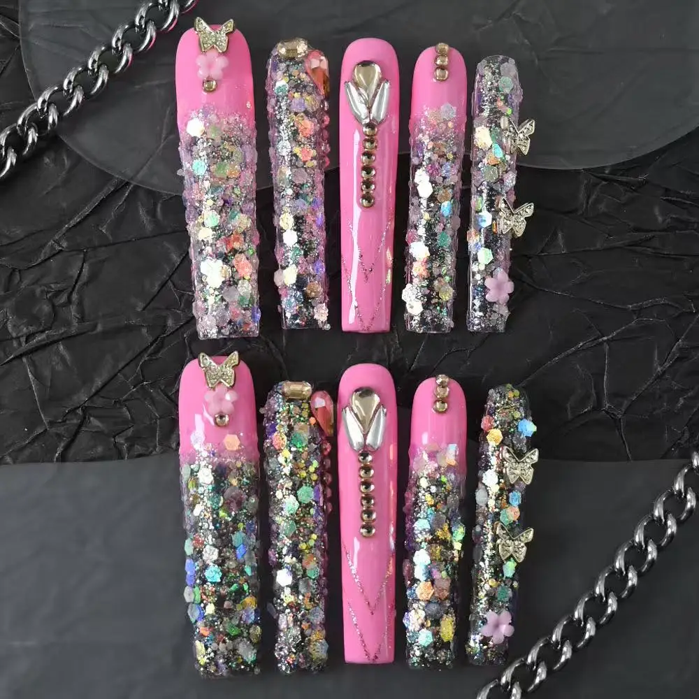 10 шт., высококачественные милые, милые и крутые стильные накладные ногти ручной работы с ослепительным трехмерным ромбовидным дизайном
10 шт., высококачественные милые, милые и крутые стильные накладные ногти ручной работы с ослепительным трехмерным ромбовидным дизайном