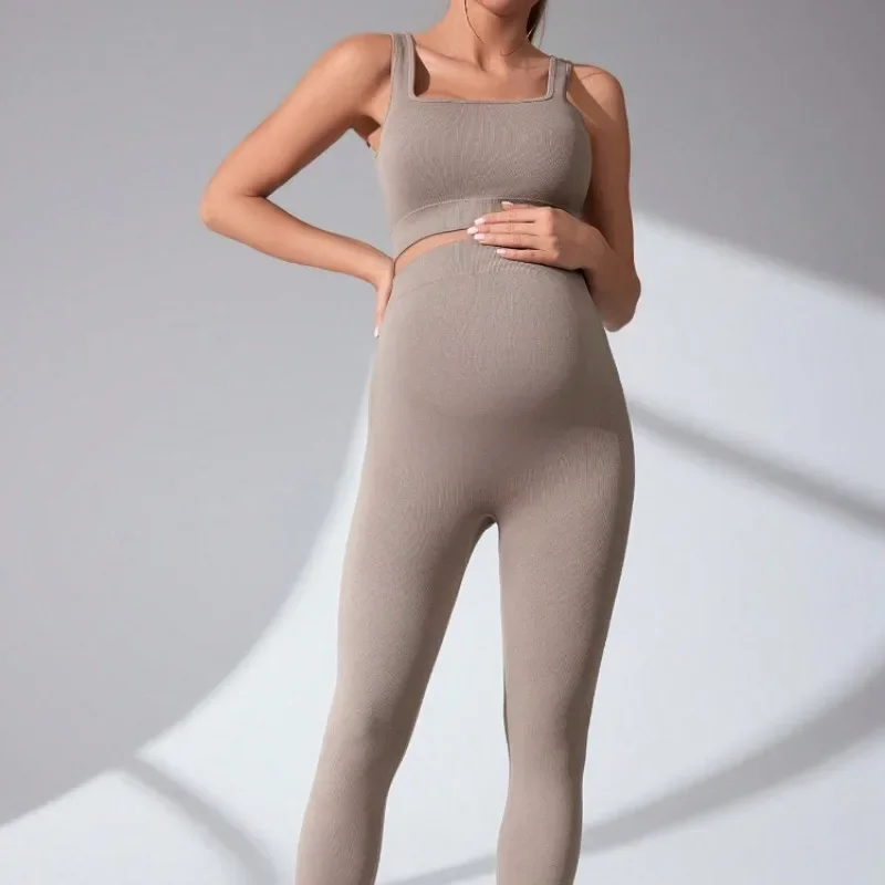 Новые леггинсы с высокой талией для беременных, комплект жилета, бесшовный быстросохнущий спортивный бюстгальтер для фитнеса, комплект из двух предметов
Новые леггинсы с высокой талией для беременных, комплект жилета, бесшовный быстросохнущий спортивный бюстгальтер для фитнеса, комплект из двух предметов