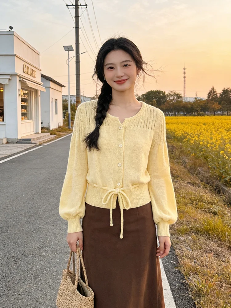 Women's Knitted Cardigan Waist-Cinching Lantern Sleeve Drawstring Anti-Aging Slimming Yellow Top Casual Style round Neck Long...
Women's Knitted Cardigan Waist-Cinching Lantern Sleeve Drawstring Anti-Aging Slimming Yellow Top Casual Style round Neck Long...