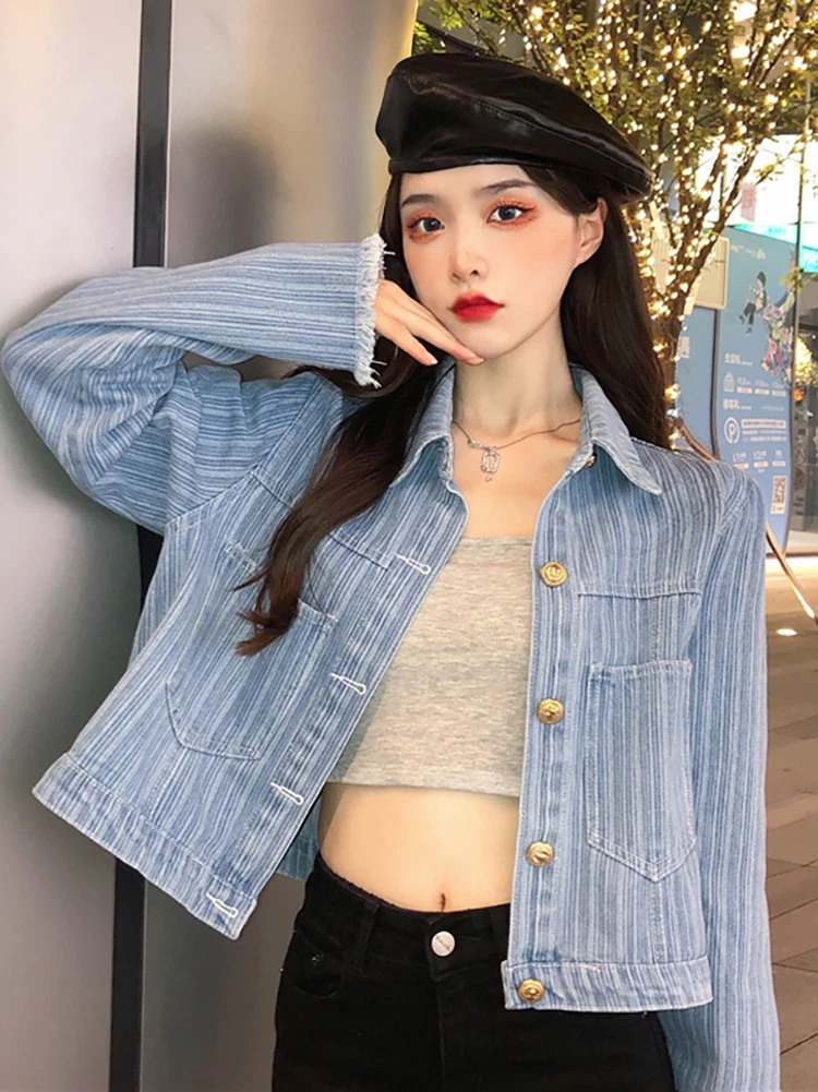 2023 Short Denim Jacket Autumn/winter 2023 New Design Sense Retro Vertical Stripe Thin Long Sleeved Top For Women
2023 Short Denim Jacket Autumn/winter 2023 New Design Sense Retro Vertical Stripe Thin Long Sleeved Top For Women
