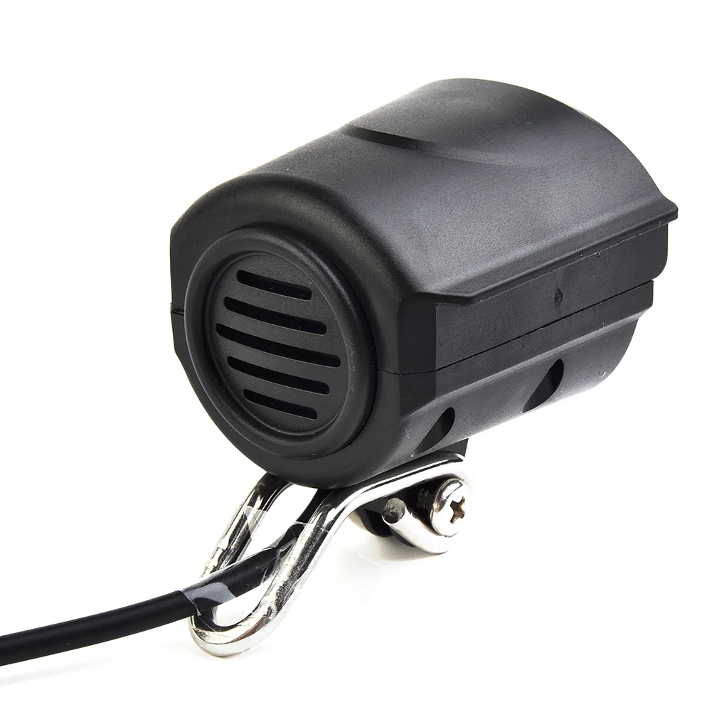 Hot Sale New High Quality Material Light Lamp 115cm 3 Lines 36-60V Electric Bicycle Electric Scooter Front Light
Hot Sale New High Quality Material Light Lamp 115cm 3 Lines 36-60V Electric Bicycle Electric Scooter Front Light