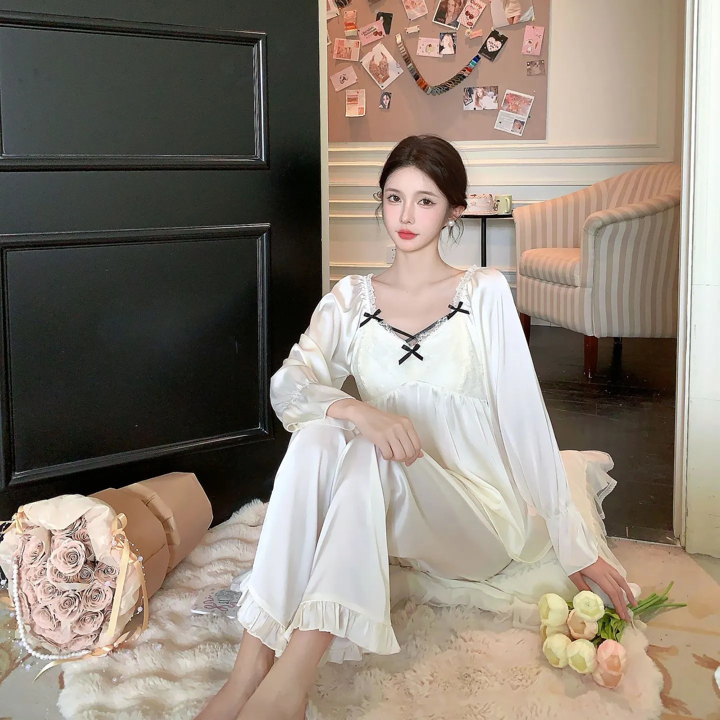 Summer Ice Silk Sleepwear Square Collar Pullover Pants Two Piece Set Elegant Women's Pajamas
Summer Ice Silk Sleepwear Square Collar Pullover Pants Two Piece Set Elegant Women's Pajamas