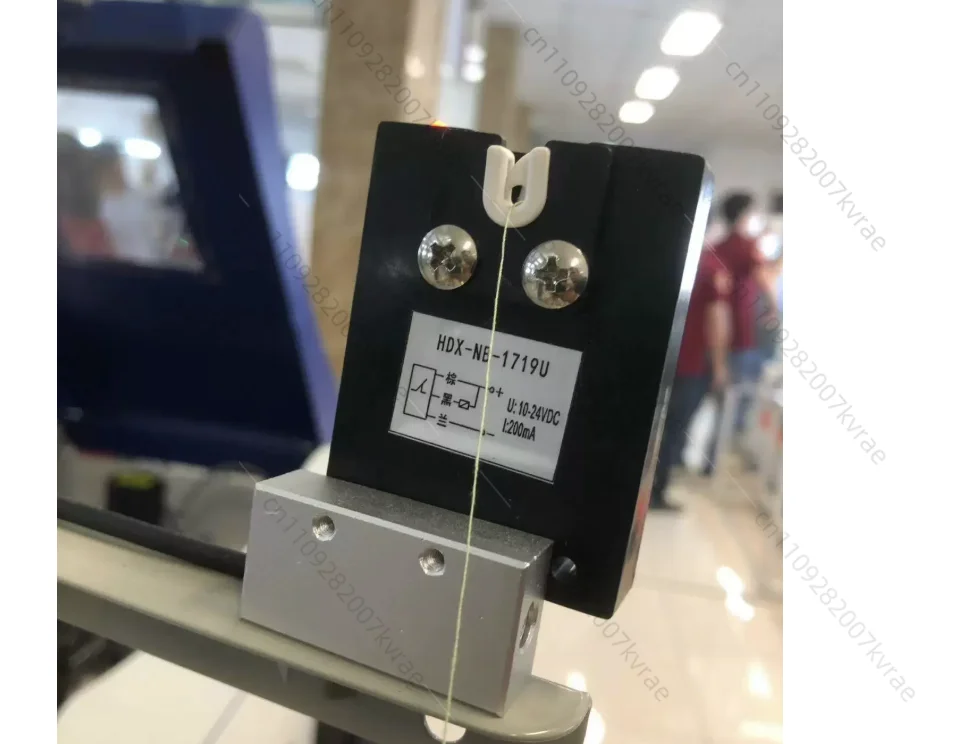 Textile broken thread and yarn detection sensor, self stop, thread detection, spinning matching sensor, HDX-NB-1719U
Textile broken thread and yarn detection sensor, self stop, thread detection, spinning matching sensor, HDX-NB-1719U