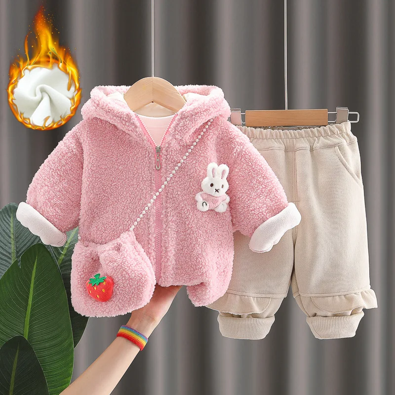 Winter New children's fleece long-sleeved suit 2024 new baby cartoon rabbit hooded sweatshirt and trousers two-piece set
Winter New children's fleece long-sleeved suit 2024 new baby cartoon rabbit hooded sweatshirt and trousers two-piece set