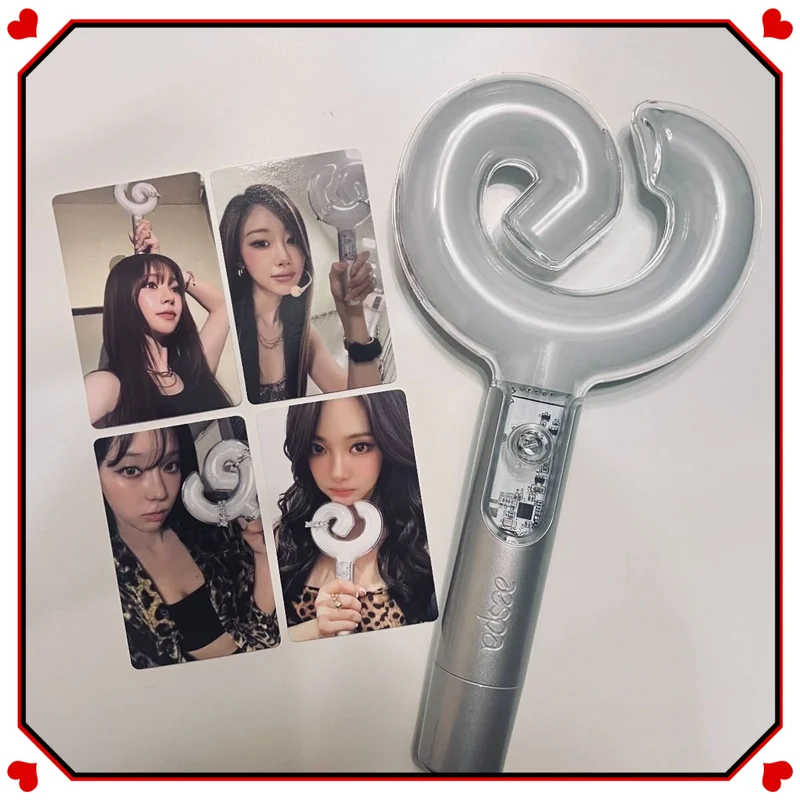 Kpop AESPA Lightstick Bluetooth AESPA Concert Hand Lamp Flash Light for Fans KARINA GISELLE WINTER NINGNING Fluorescent Gifts
Kpop AESPA Lightstick Bluetooth AESPA Concert Hand Lamp Flash Light for Fans KARINA GISELLE WINTER NINGNING Fluorescent Gifts