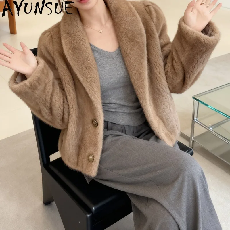 AYUNSUE Натуральная шуба из цельного меха норки, женская зимняя куртка, стильная короткая верхняя одежда, топы с длинными рукавами, роскошная женская одежда, новинка
AYUNSUE Натуральная шуба из цельного меха норки, женская зимняя куртка, стильная короткая верхняя одежда, топы с длинными рукавами, роскошная женская одежда, новинка
