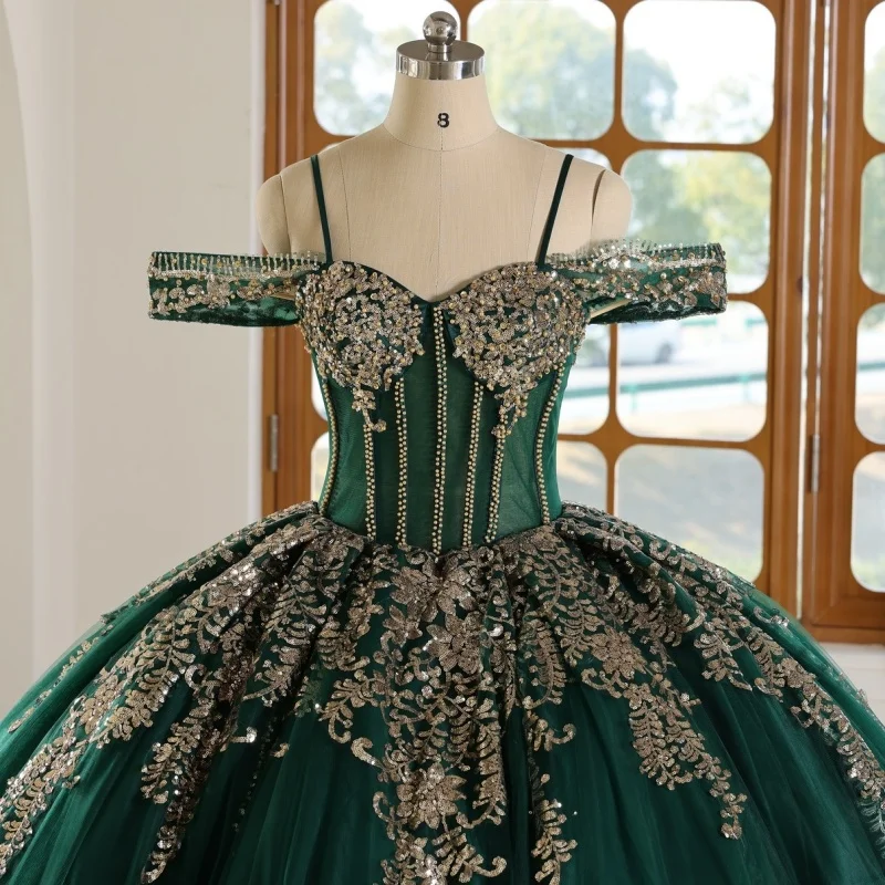 Черновато-зеленое платье Quinceanera по индивидуальному заказу, с открытыми плечами и блестками, аппликация, многослойное кристаллами, платья de 15, Quinceanera
Черновато-зеленое платье Quinceanera по индивидуальному заказу, с открытыми плечами и блестками, аппликация, многослойное кристаллами, платья de 15, Quinceanera