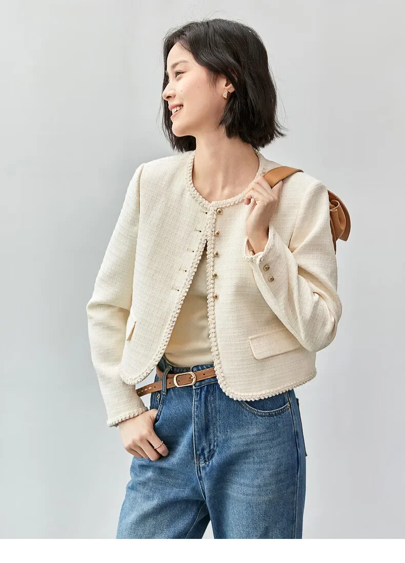 SENTUBILA Elegant Crop Jackets for Women 2025 Spring Autumn Slim Woven Tape Crew Collar Metal Single Breasted Coats 143W56989
SENTUBILA Elegant Crop Jackets for Women 2025 Spring Autumn Slim Woven Tape Crew Collar Metal Single Breasted Coats 143W56989