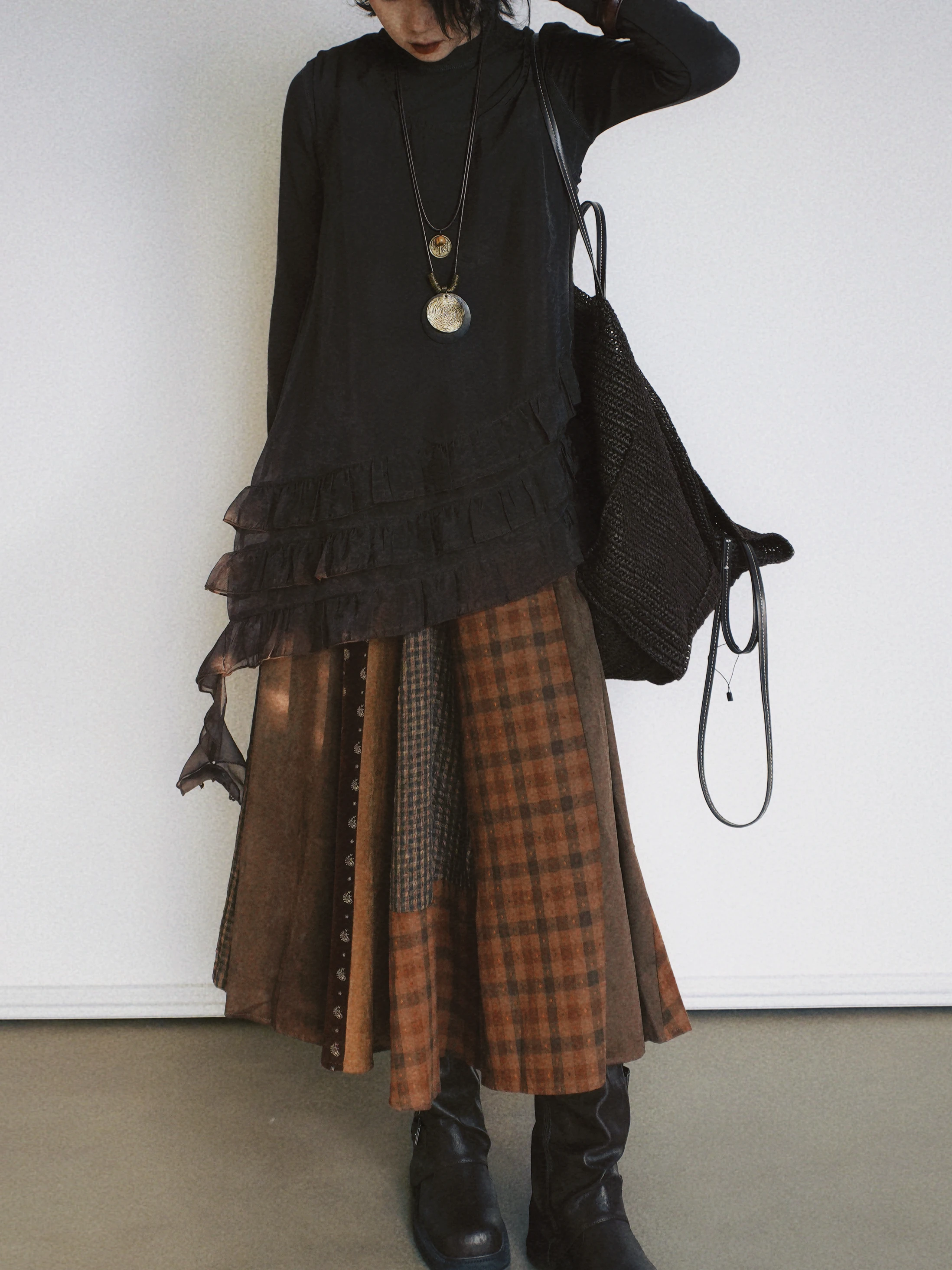 Юбка миди в стиле ретро с японским дизайном, шифоновая, с бахромой, асимметричная, в клетку, для повседневной носки, учебы, свиданий
Юбка миди в стиле ретро с японским дизайном, шифоновая, с бахромой, асимметричная, в клетку, для повседневной носки, учебы, свиданий