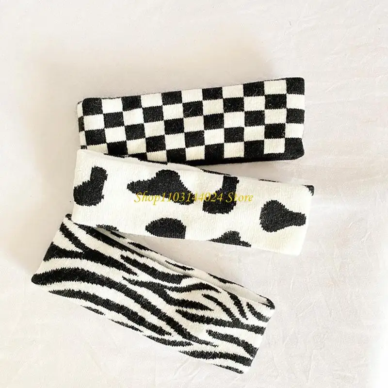 N5KE Simple Black White Knitted Wide Headband Casual Sports Yoga Elastic Turban Hairband Milk Cow Animal Print Headwrap
N5KE Simple Black White Knitted Wide Headband Casual Sports Yoga Elastic Turban Hairband Milk Cow Animal Print Headwrap
