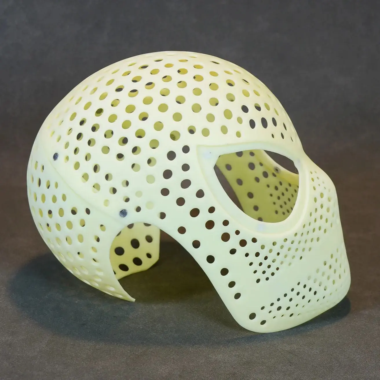 New Version of The Full Head Faceshell Shaped Shell for Amazing Spider-Man 2 Headsize 61cm
New Version of The Full Head Faceshell Shaped Shell for Amazing Spider-Man 2 Headsize 61cm