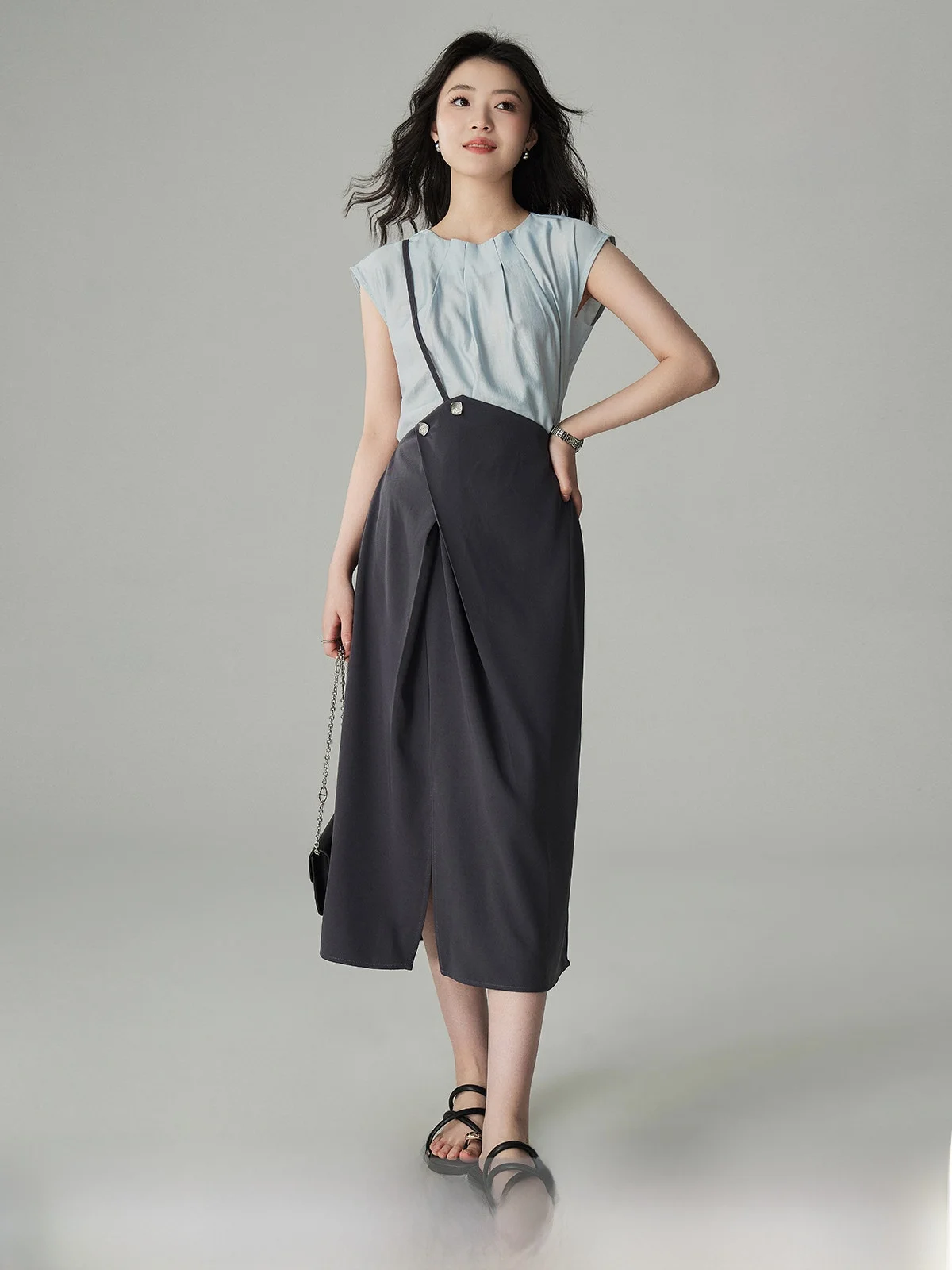 Blue Shirt Top Women's Summer Design Sensation Grey Skirt Suit Set Fly Sleeve Blouse Versatile round Neck No Sleeve Regu...
Blue Shirt Top Women's Summer Design Sensation Grey Skirt Suit Set Fly Sleeve Blouse Versatile round Neck No Sleeve Regu...
