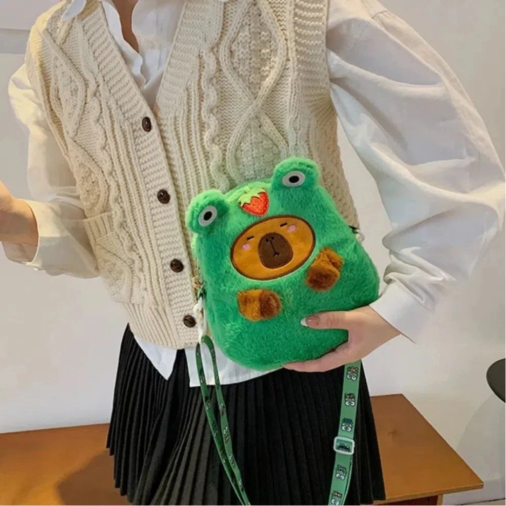 Creative Large Capacity Capybara Crossbody Bag Plush Doll Cute Single Shoulder Bag Portable Frog Handbag Outdoor
Creative Large Capacity Capybara Crossbody Bag Plush Doll Cute Single Shoulder Bag Portable Frog Handbag Outdoor