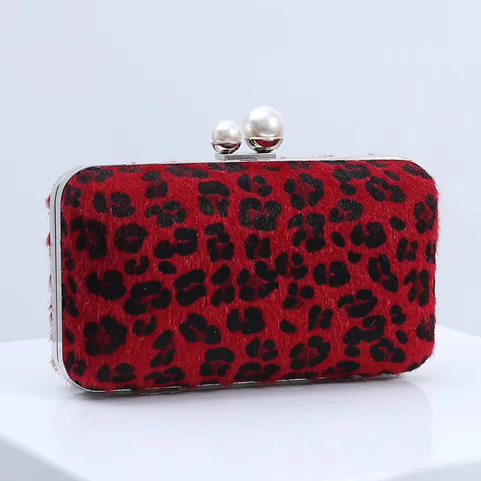 Sexy European-American Leopard Print Evening Clutch Shoulder Crossbody Handbag Party Wedding Dress Accessory Clutch Bag
Sexy European-American Leopard Print Evening Clutch Shoulder Crossbody Handbag Party Wedding Dress Accessory Clutch Bag