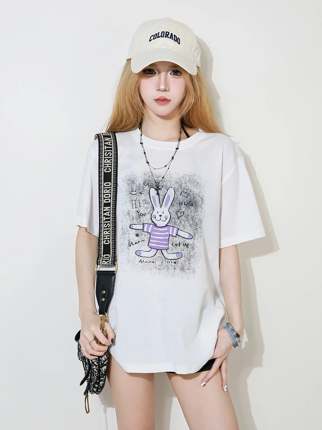 Loose Fit round Ne ort Sve T-irt Women's Casual Sle Summer Faion Slimming White Top Trendy Cotton Polyester Blend
Loose Fit round Ne ort Sve T-irt Women's Casual Sle Summer Faion Slimming White Top Trendy Cotton Polyester Blend