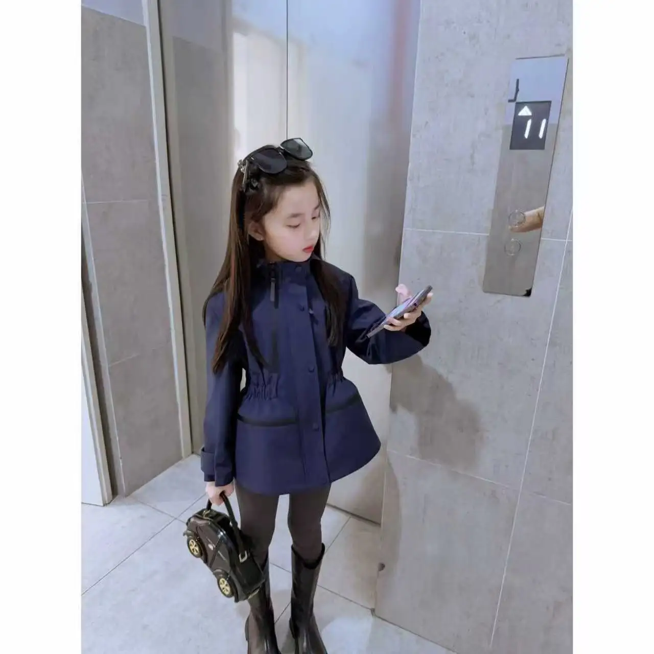 Spring and Autumn Girls' Jacket New Children's Leisure Waist Anti Splashing Windbreaker Coat Girl's Windbreaker Jacket
Spring and Autumn Girls' Jacket New Children's Leisure Waist Anti Splashing Windbreaker Coat Girl's Windbreaker Jacket