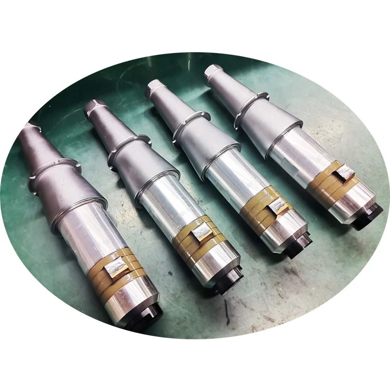 15khz 2600W Chinese Manufacturer Cheap Price High Quality Ultrasonic Welding Transducer
15khz 2600W Chinese Manufacturer Cheap Price High Quality Ultrasonic Welding Transducer