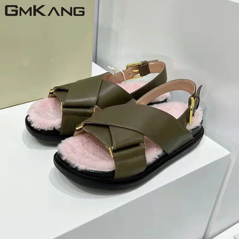 New Fur Sandals Women Genuine Leather Buckle Strap Black Flat Sandals Ladies Peep Toe Wool Autumn Shoes Woman Sandalias Mujer
New Fur Sandals Women Genuine Leather Buckle Strap Black Flat Sandals Ladies Peep Toe Wool Autumn Shoes Woman Sandalias Mujer
