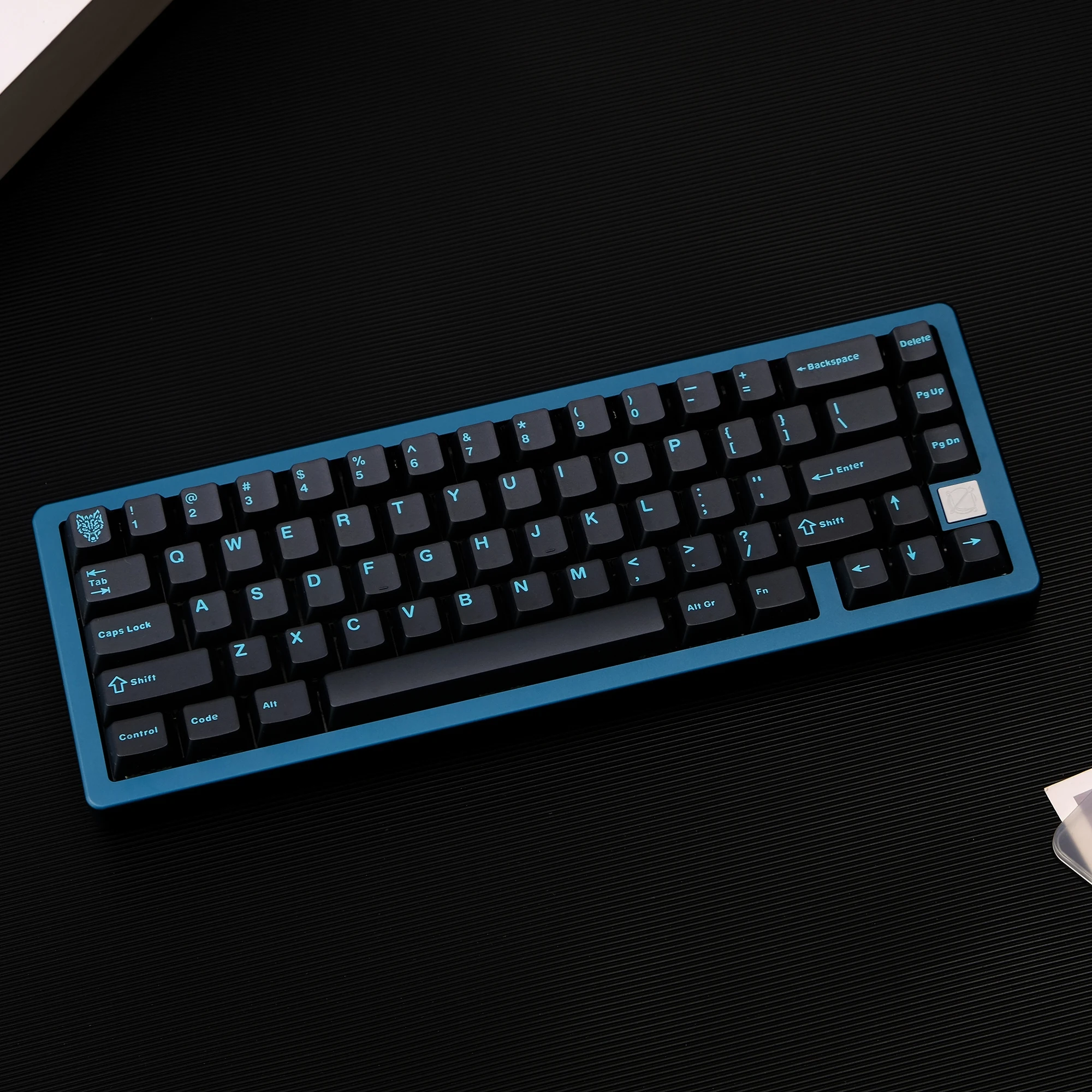 114 Keys Aifei GMK Clone Keycaps Blue ABS Double Shot Cherry Profile Translucent With 2.25U 2.75U 7U Mechanical Keyboard GK61 PC
114 Keys Aifei GMK Clone Keycaps Blue ABS Double Shot Cherry Profile Translucent With 2.25U 2.75U 7U Mechanical Keyboard GK61 PC