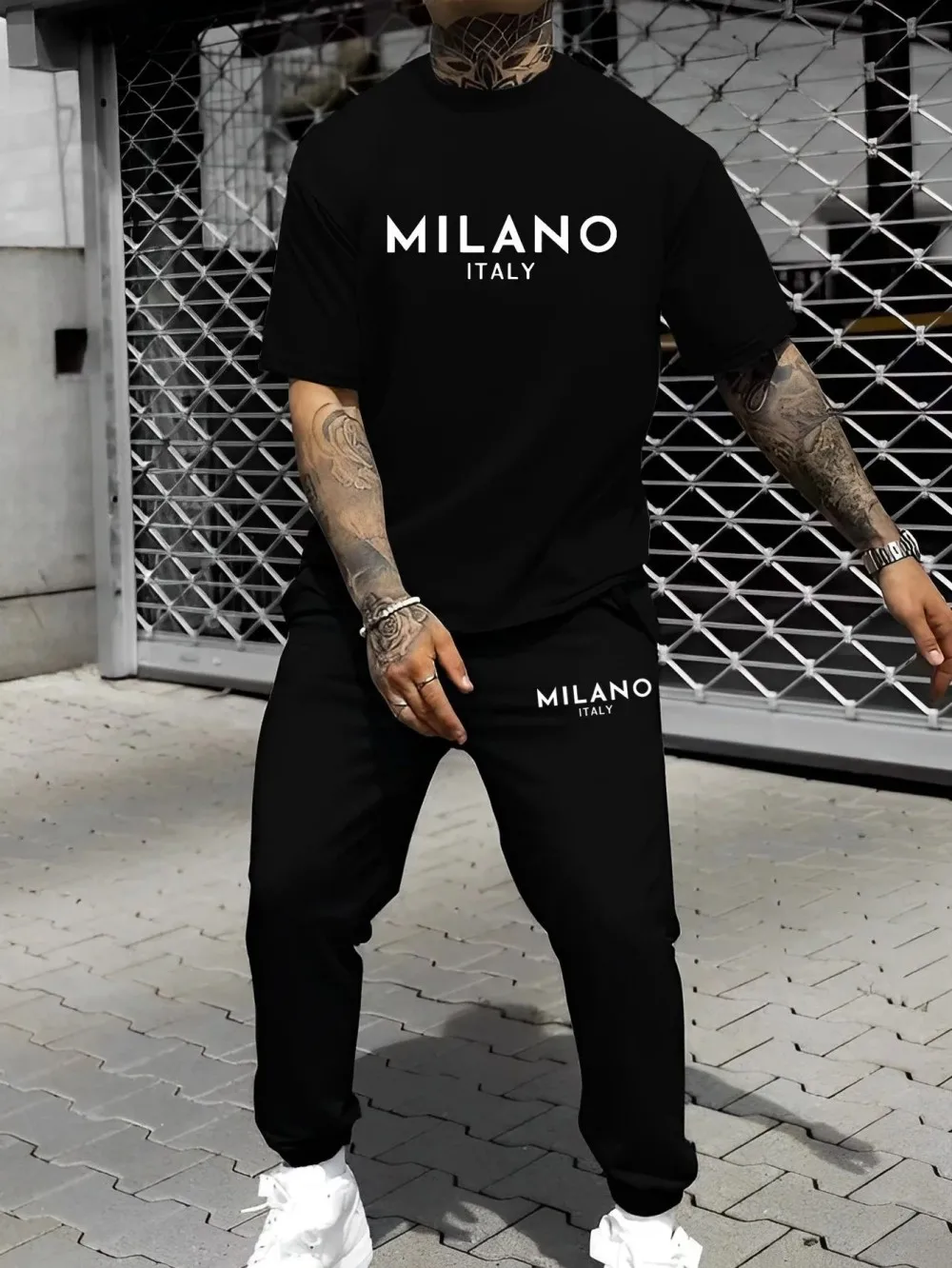 Trendy Men's Summer Letter Printed Soft Breathable Round Neck T-shirt Pants Set Outdoor Casual Clothing
Trendy Men's Summer Letter Printed Soft Breathable Round Neck T-shirt Pants Set Outdoor Casual Clothing