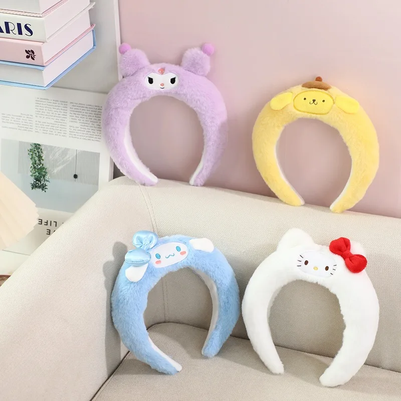 Милый мультфильм Kawaii Sanrioed Kuromi Cinnamoroll Hello Kitty, плюшевая повязка на голову, аксессуары для волос, спортивная повязка для мытья лица, повязка на голову
Милый мультфильм Kawaii Sanrioed Kuromi Cinnamoroll Hello Kitty, плюшевая повязка на голову, аксессуары для волос, спортивная повязка для мытья лица, повязка на голову