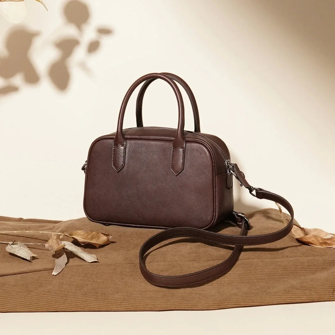 New Women Casual Tote Handbags Fashion Ladies Daily Crossbody Bag Retro Oil Wax Leather Female Shoulder Messenger Bags Summer
New Women Casual Tote Handbags Fashion Ladies Daily Crossbody Bag Retro Oil Wax Leather Female Shoulder Messenger Bags Summer