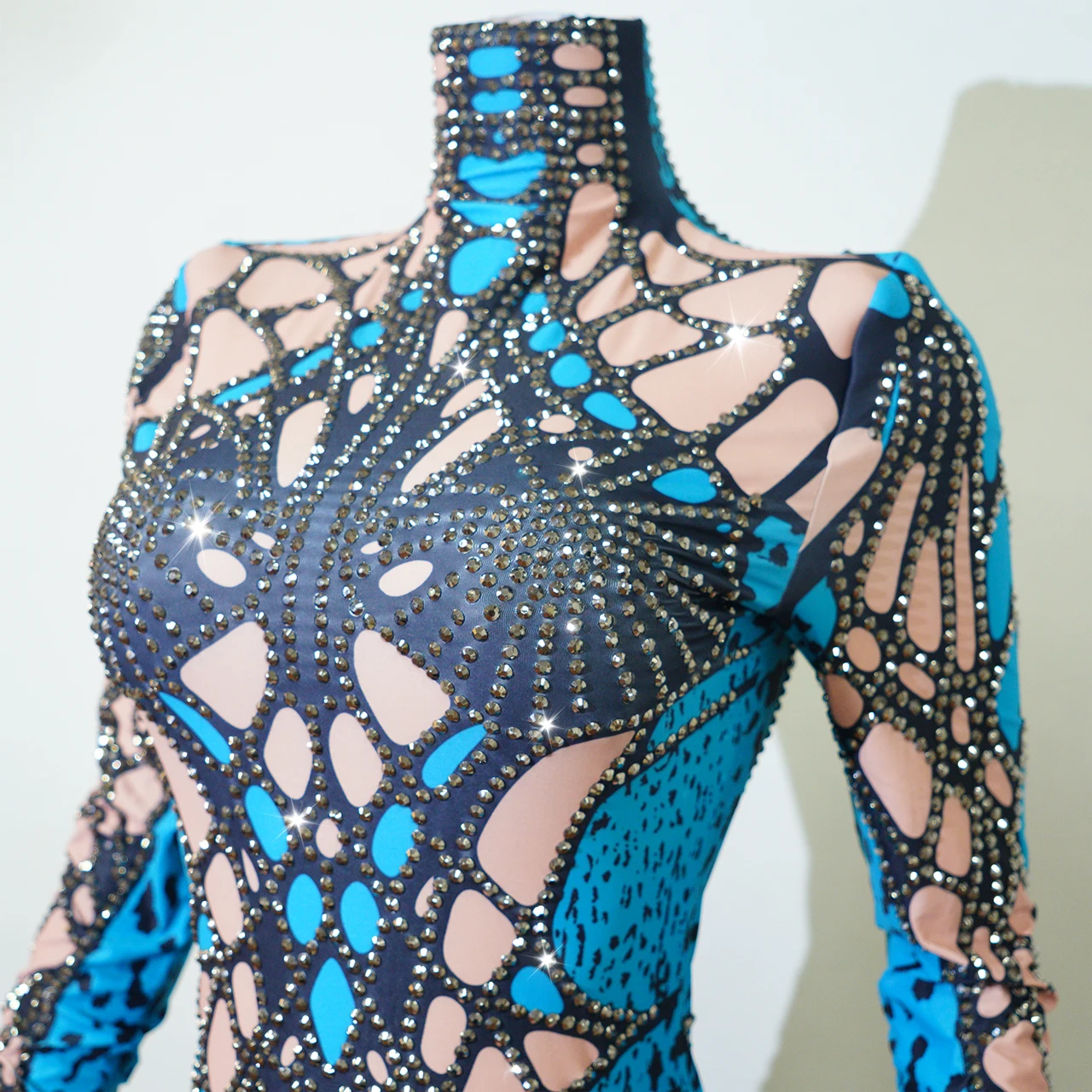 Luxurious Sexy Sparkly Rhinestone Jumpsuit Blue Birthday Party Nightclub Club Party Drag Queen Costume Cosplay Halloween Costume
Luxurious Sexy Sparkly Rhinestone Jumpsuit Blue Birthday Party Nightclub Club Party Drag Queen Costume Cosplay Halloween Costume
