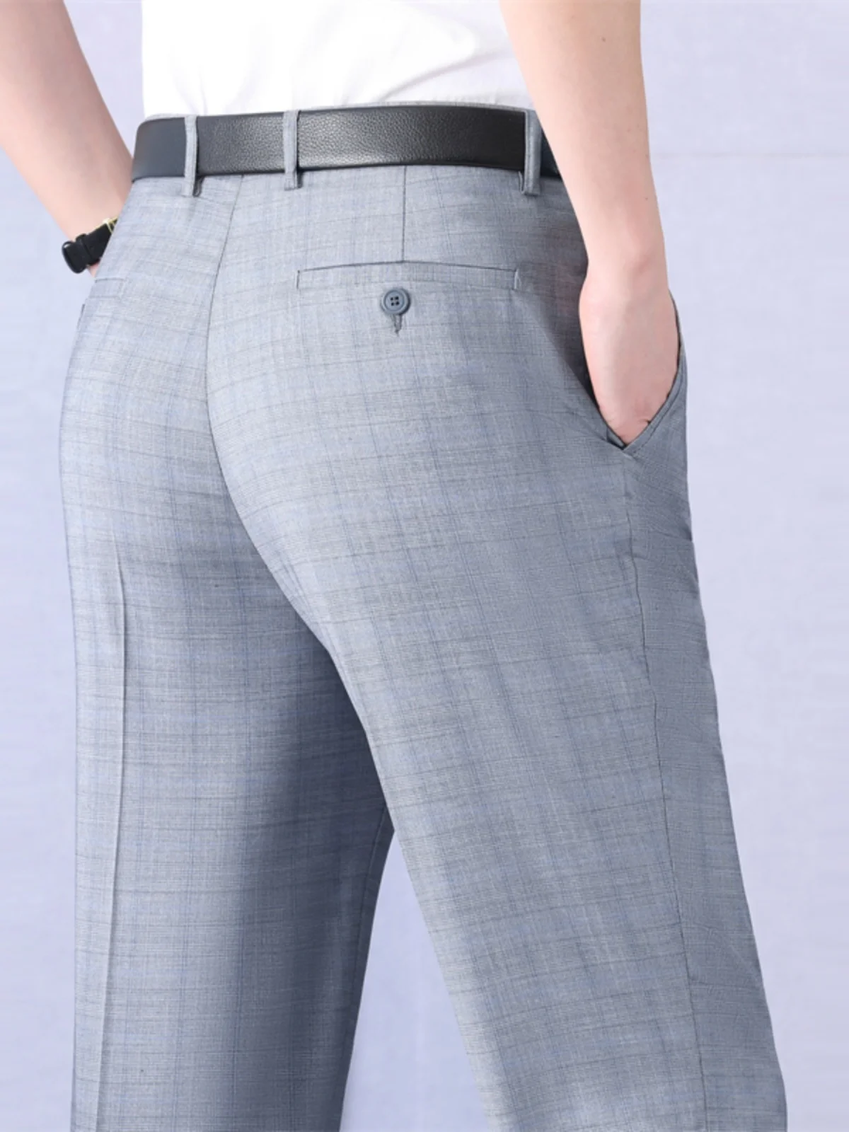 Spring Summer Thin Silk Stripe Men's Busin Casual Loose Straight Leg Pants Anti-Wrinkle Long Trousers for Middle-Aged
Spring Summer Thin Silk Stripe Men's Busin Casual Loose Straight Leg Pants Anti-Wrinkle Long Trousers for Middle-Aged