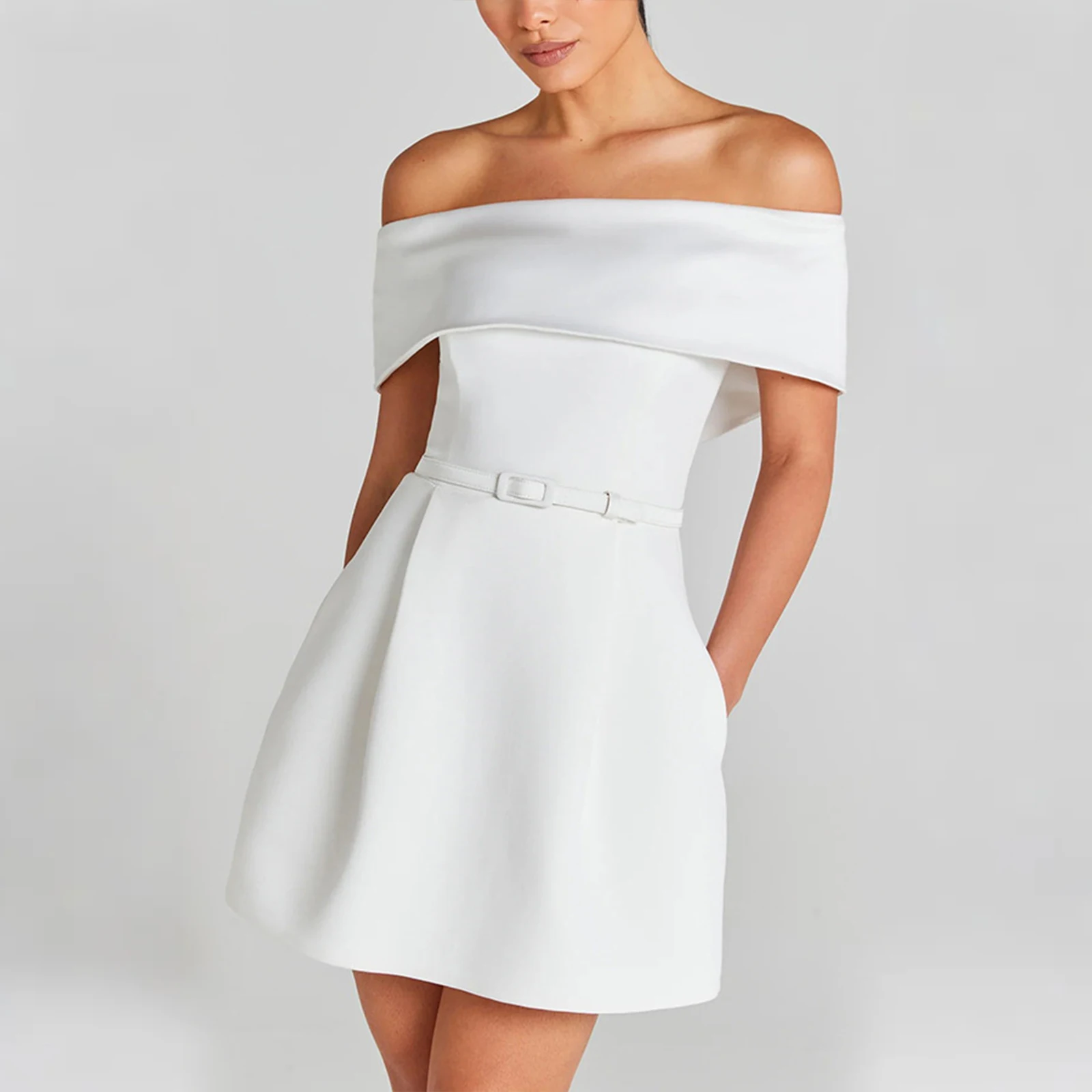 Женское модное платье с открытыми плечами, стильное повседневное однотонное уютное платье, женское уличное элегантное платье длиной до колена в уличном стиле
Женское модное платье с открытыми плечами, стильное повседневное однотонное уютное платье, женское уличное элегантное платье длиной до колена в уличном стиле