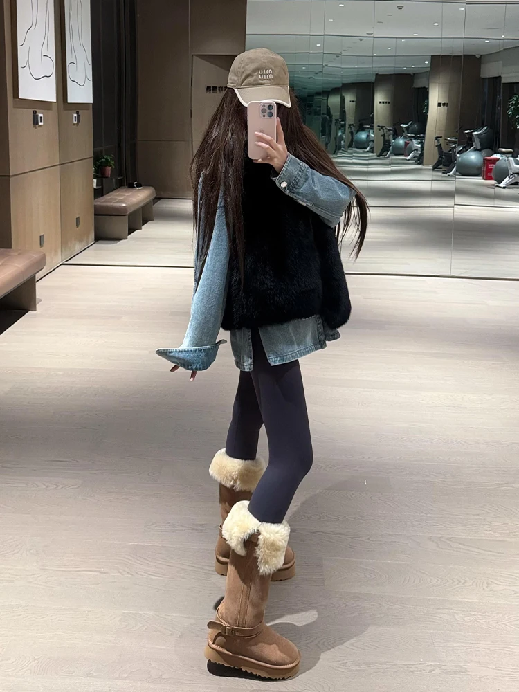 Black Floral Embellished Denim Shirt And Vest Lazy Style Winter Fashion Set Women's High Waist Trousers Warm And Comfortable
Black Floral Embellished Denim Shirt And Vest Lazy Style Winter Fashion Set Women's High Waist Trousers Warm And Comfortable