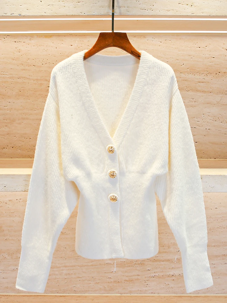 High-End Winter White Knitted V-Ne Sweater Coat South Oil Ele Commute Sle Regular Fit Long Sve Button up Coat
High-End Winter White Knitted V-Ne Sweater Coat South Oil Ele Commute Sle Regular Fit Long Sve Button up Coat