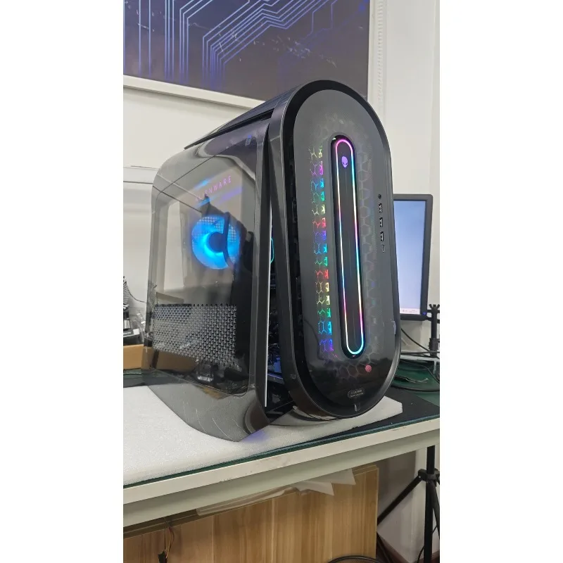 R15 barebones/4090 game 13th generation 7th generation RGB water cooling
R15 barebones/4090 game 13th generation 7th generation RGB water cooling