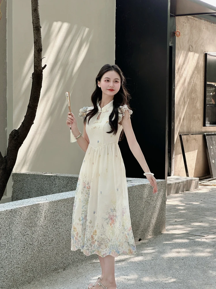 Обновленное летнее винтажное женское платье А-силуэта с завышенной талией, вышивкой и пуговицами, в стиле Sweet Sle
Обновленное летнее винтажное женское платье А-силуэта с завышенной талией, вышивкой и пуговицами, в стиле Sweet Sle