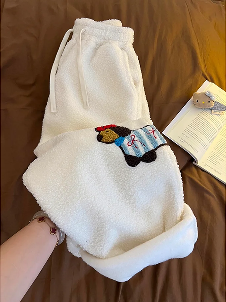 Thiened Fce Cotton Trousers with Embroidery for Men And Women Winter Warm Lycra Straight Leg Pants Animal Pattern
Thiened Fce Cotton Trousers with Embroidery for Men And Women Winter Warm Lycra Straight Leg Pants Animal Pattern